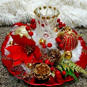 Red and Gold Christmas Centerpiece